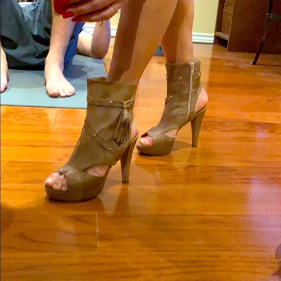 Funky heels - Picture 3 of 4